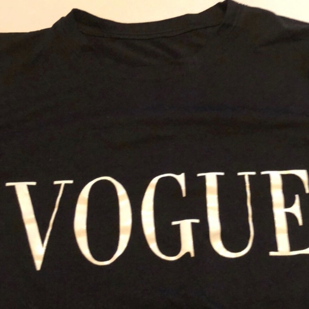 Vogue t-shirt black